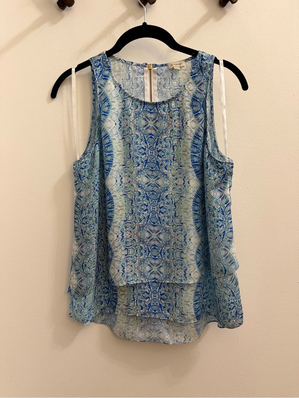 Cremieux Sleeveless Blue Printed Layered Top